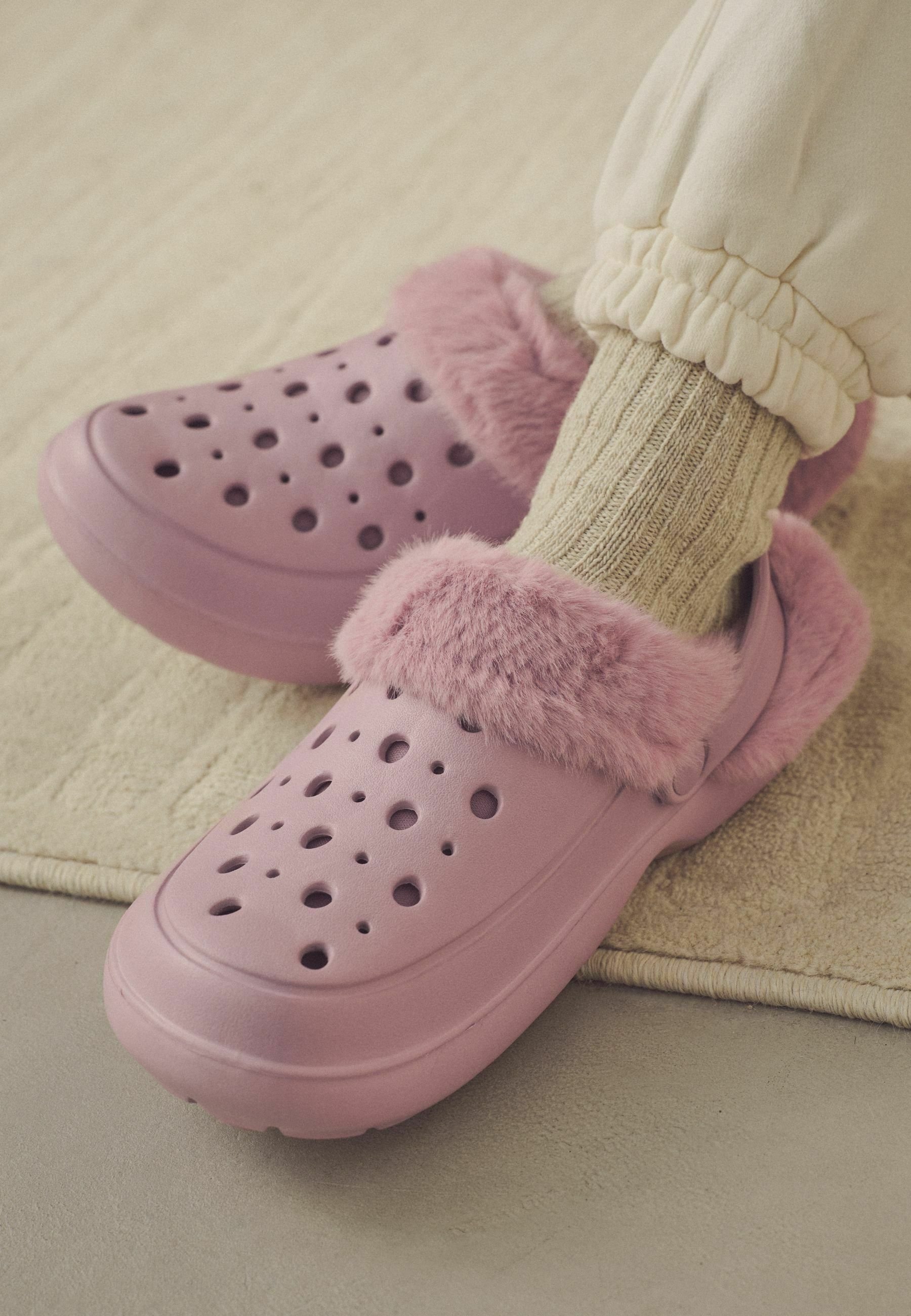 Chaussons Sabots NEXT Doublés Et Chauds - Fermeture Tactile - Confortables Pour La Maison - 8