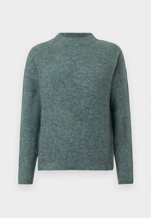 Πράσινο πουλόβερ από πλεκτό ύφασμα με ραβδώσεις, ψηλό λαιμό και μακριά μανίκια. Μαλακή υφή, άνετη εφαρμογή και διακριτικές αποχρώσεις που διαφέρουν σε όλο το ύφασμα.