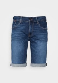 Tmavě modré denim šortky s ohrnutými manžetami, vybavené pěti kapsami a decentním oranžovým prošitím. Klasický střih s zipem.