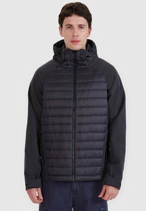 4F, - Kurtka Softshell