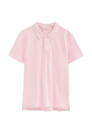 Polo de color rosa claro de manga corta con tres botones y un cuello, mostrado plano sobre un fondo blanco.