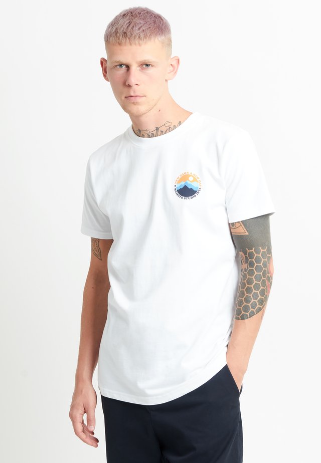 MOUNTAIN TEE - T-shirt imprimé - white