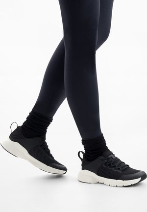 FUNCTIONAL TRAINING  - Trainingsschuh - black