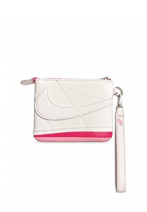 Piccola pochette da polso bianca e rosa con cerniera, con grande logo swoosh ricamato e cinturino da polso staccabile.