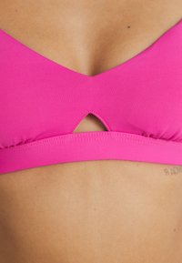 Seafolly SEAFOLLY COLLECTIVE HYBRID BRALETTE - Bikini felső - hot pink