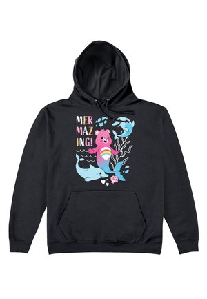 Czarna bluza z kapturem z przednią kieszenią, ozdobiona kolorową grafiką przedstawiającą różowego misia i delfiny, z napisem "MERMAZING!" w wesołej czcionce.