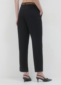 Calliope CON CINTURA - Chino - ultrablack