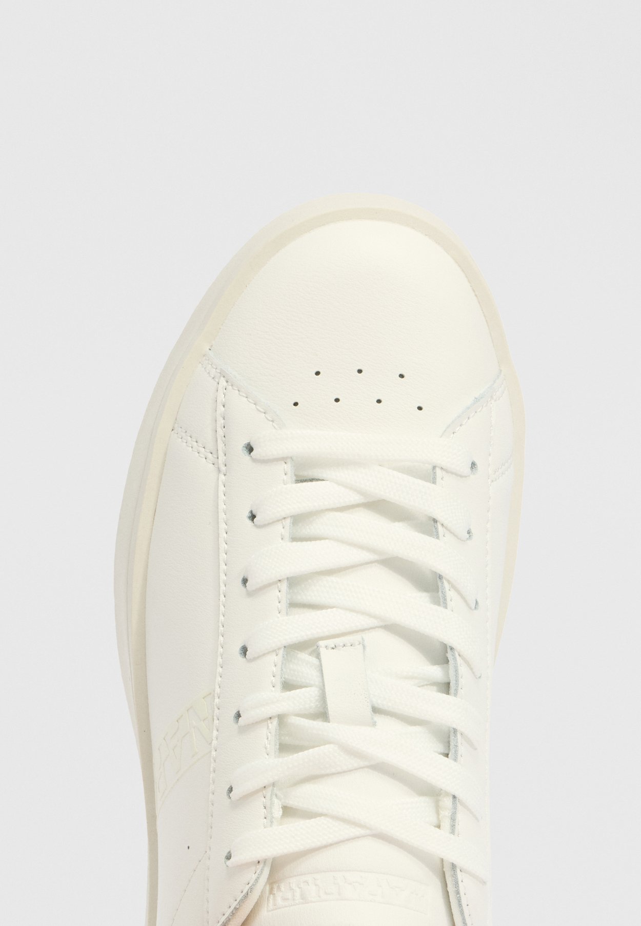 Sneaker low