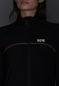 Gore Wear Träningsjacka - black