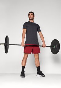 Under Armour VANISH SHORTS - Sportske kratke hlače - cardinal/power