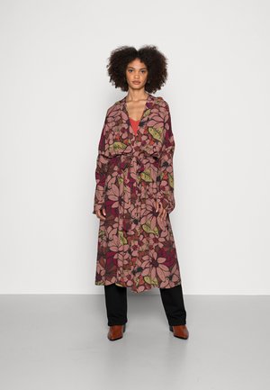 KIMONO - Lehká bunda - terracotta