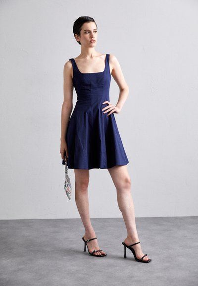 STAUD MINI WELLS DRESS - Kokteiļkleita/ballīšu kleita - navy