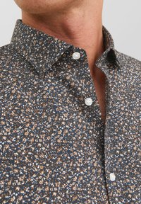 Jack & Jones PREMIUM JPRBLABLACKPOOL STRECH LS SN    - Camicia - emperador