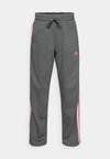 ESSENTIALS 3 STRIPES OPEN HEM FLEECE - Pantalon de survêtement - grey six/tropic bloom