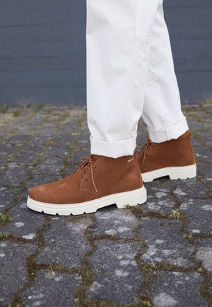 BROBUDDY - Casual lace-ups - cognac
