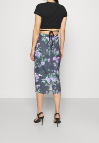 WAL G. Pennkjol - purple