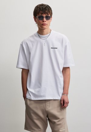 Pegador, LOGO OVERSIZED TEE - Základné tričko - white/black gum