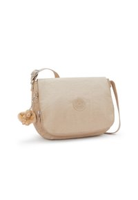 Beżowa torebka typu crossbody wykonana z trwałego materiału. Posiada zapięcie na klapę, wytłoczone logo oraz pluszowy urok małpki na breloczku.