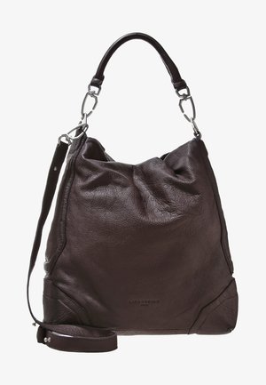 Ciemnobrązowa, miękka skórzana torba na ramię z pojedynczym górnym uchwytem, odpinanym długim paskiem oraz srebrnymi elementami metalowymi.