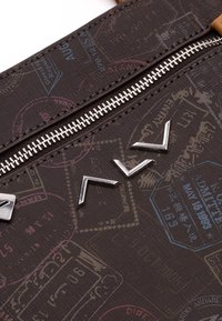 ALV by Alviero Martini ADRIEN - Borsa a tracolla - brown