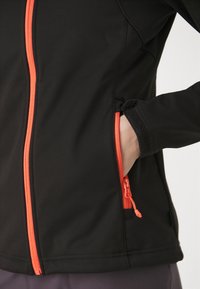Icepeak Veste softshell - black