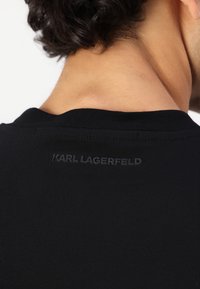 KARL LAGERFELD CREW NECK - Pamata T-krekls - black