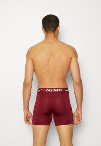 Nike Underwear ESSENTIAL 3 PACK - Úzké boxerky - team red/wolf grey/black