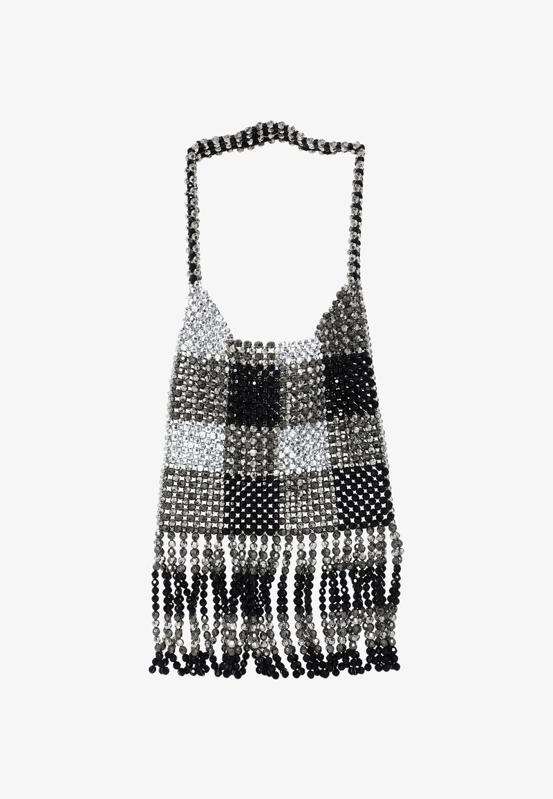 Gyöngyökkel díszített táska francia részletekkel, fekete, fehér és ezüst kockás mintával. Simább textúra fényes felületekkel.