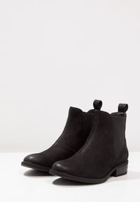 Vagabond Ankle boot