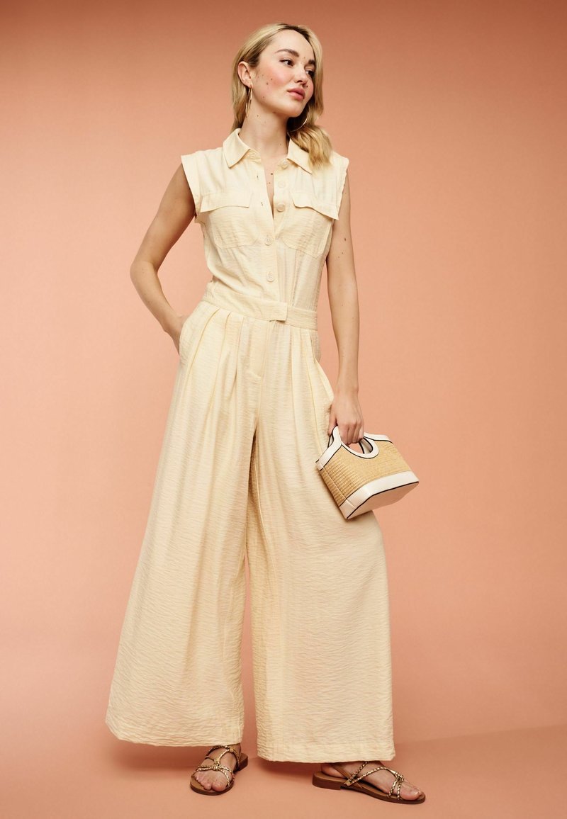 Next - TEXTURED PETITE - Jumpsuit - cream, Vergroten