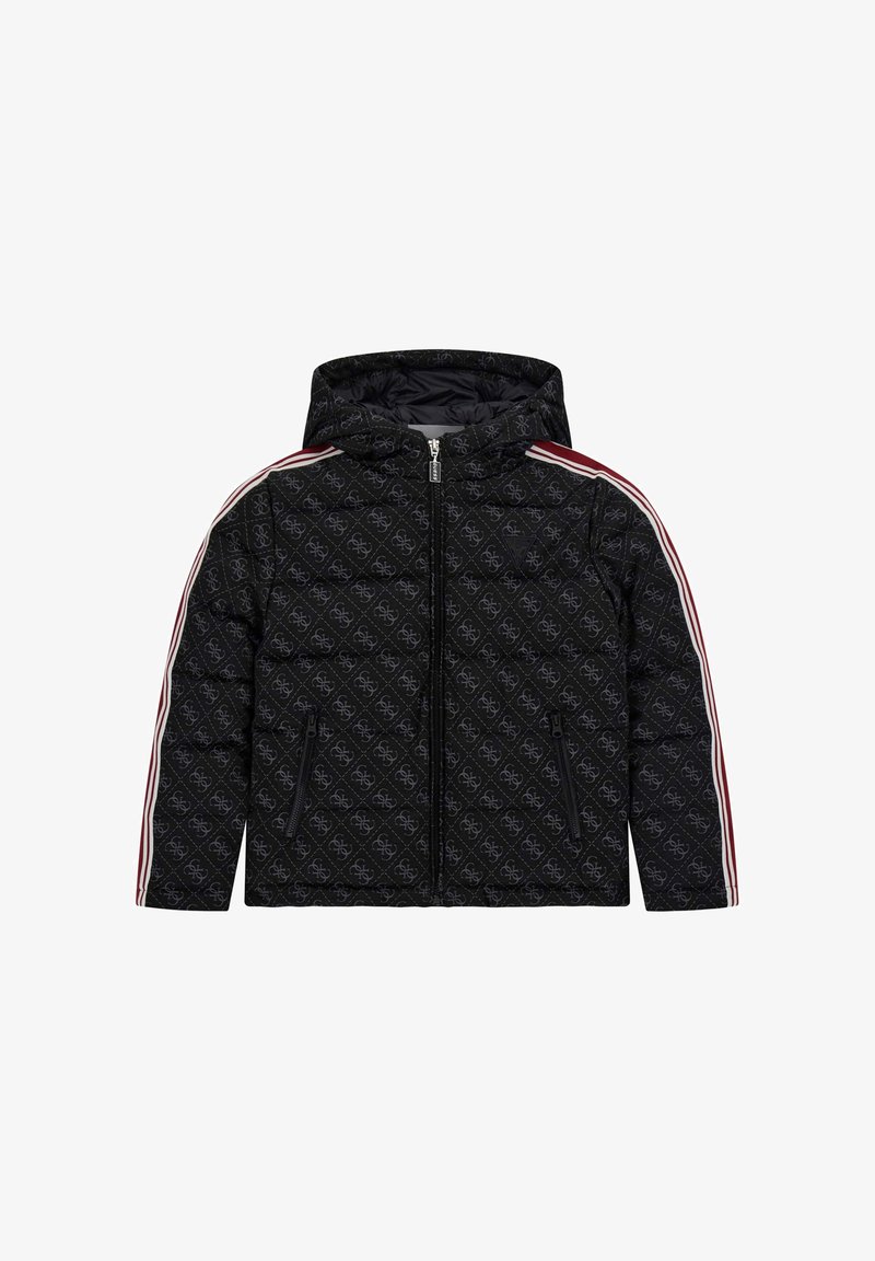 Gequilted zwarte jas met een capuchon, voorzien van een subtiel reliëfpatroon, ritssluiting en contrasterende rode strepen langs de mouwen.