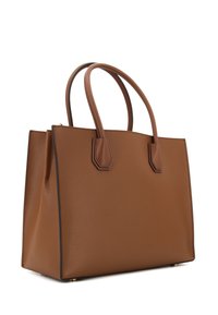 Borsa a tote in pelle marrone con superficie testurizzata, manici corti e forma rettangolare. Presenta un design minimalista e accenti hardware sottili.