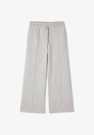 Pantaloni sportivi grigi a gamba larga realizzati in tessuto morbido. Caratterizzati da una cintura elastica con coulisse e due pieghe frontali a scopo decorativo.