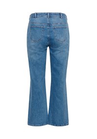 Jean évasé en denim bleu clair avec une taille mi-haute, des coutures visibles, deux poches arrière et un ourlet net.