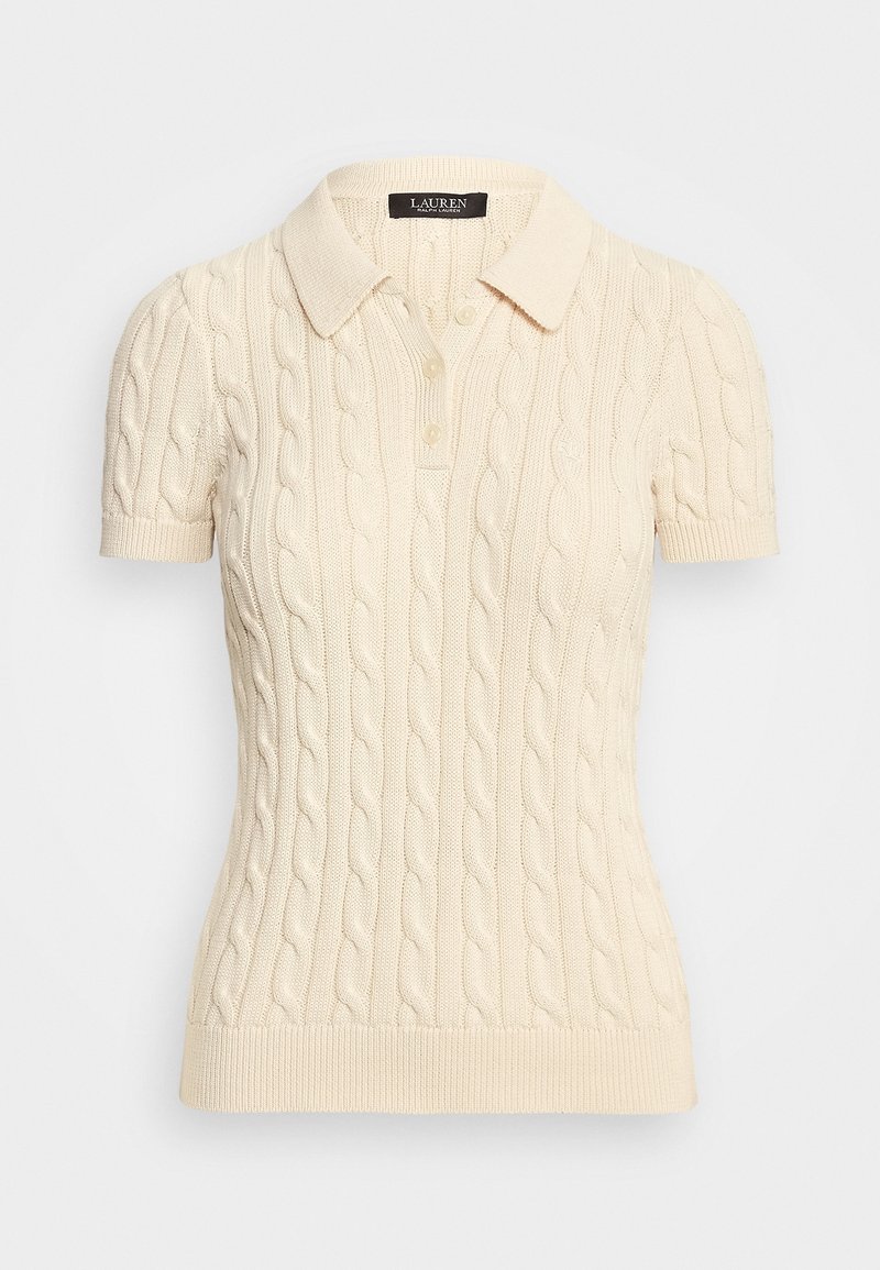 Beige pletené polo tričko s krátkým rukávem, žebrovaným límcem a lemem. Obsahuje dva knoflíčky a diskrétní logo na hrudi.