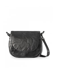 Borsa a tracolla in pelle nera con pattina arrotondata, finitura texturizzata, cinturino regolabile e discreto dettaglio del logo sul fronte.