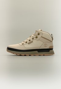 Επιλέχθηκε, natural nubuck/dk grey
