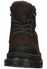 Ruske nubuk ankle boot s okruglim prstima, vezivanjem i crnom gumenom potplatom s drvenim naglaskom. Uključuje zlatne detalje.