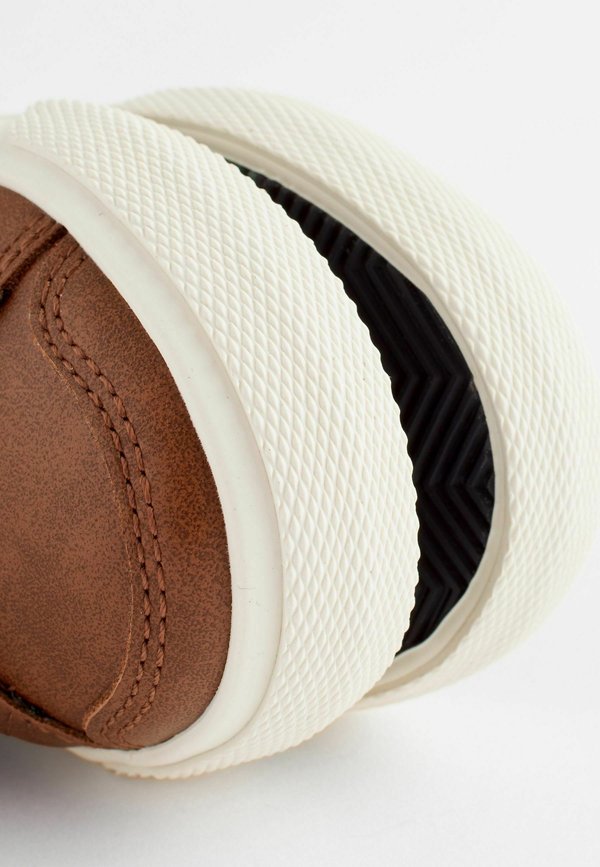 TWO FASTENING FIT – Klettschuh