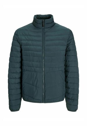 Veste matelassée vert foncé avec un col haut, design matelassé horizontal, fermeture éclair à l'avant et poignets élastiques. Tissu texturé avec une finition lisse.