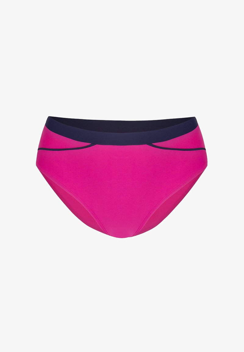 Różowe bikini dolne z granatowym pasem, o gładkiej fakturze i zaokrąglonym kształcie. Udekorowane cienkimi granatowymi liniami z przodu.