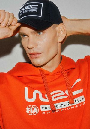 Diverse - Czapka z daszkiem