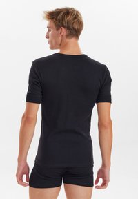JBS Undershirt - black