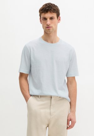 - T-shirt z nadrukiem