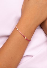 Singularu DYE PEARLS - Bracciale - gold coloured