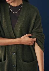 Next RELAXED FIT - Kardigan - green olive