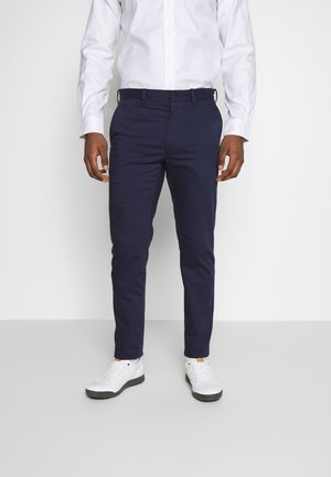 SLIM FIT PERFORMANCE CHINO - Pantaloni - french navy