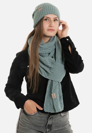 Knit Factory HAZE - Muts - stone green