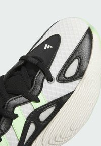 adidas Performance TRAE UNLIMITED  - Scarpe da basket - cloud white   green spark   off white
