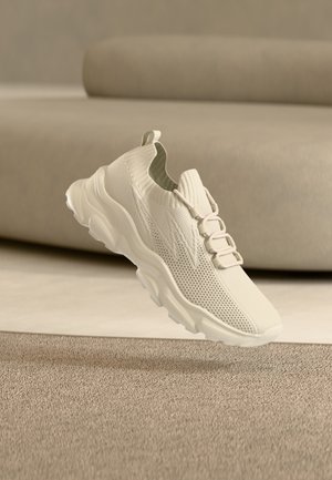 Zapatillas - off white